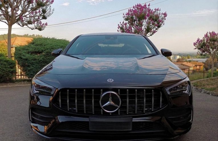 KIT Diffusore stile AMG + Griglia panamericana CLA w118 x118 2019-2023