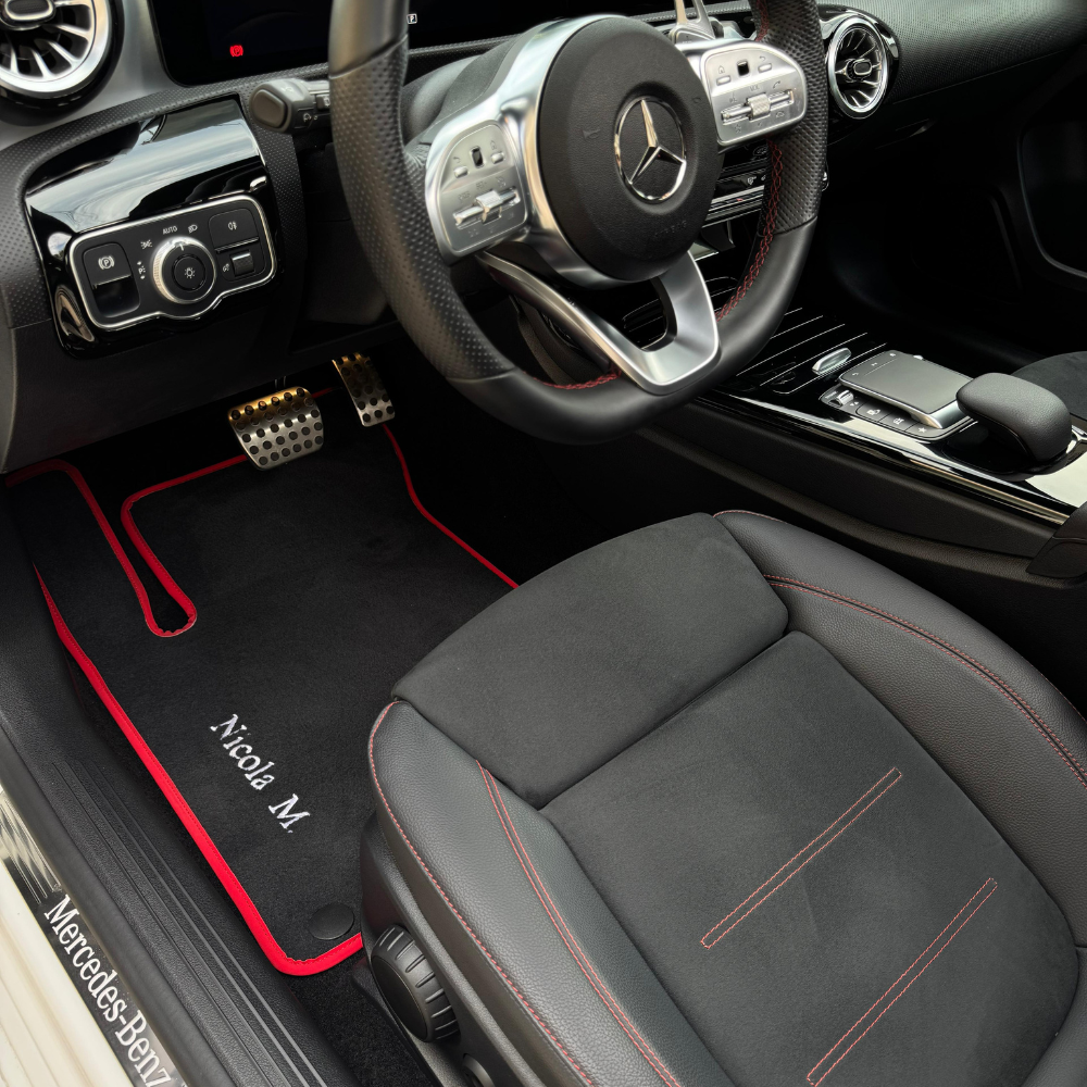 Tappetini personalizzati in velluto Made in Italy